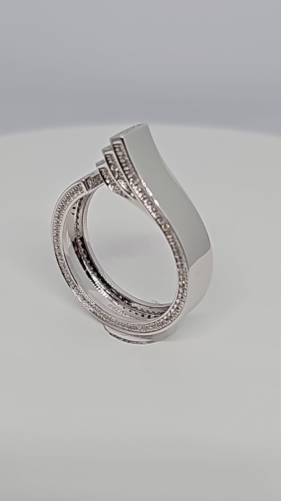 The Bold Ring