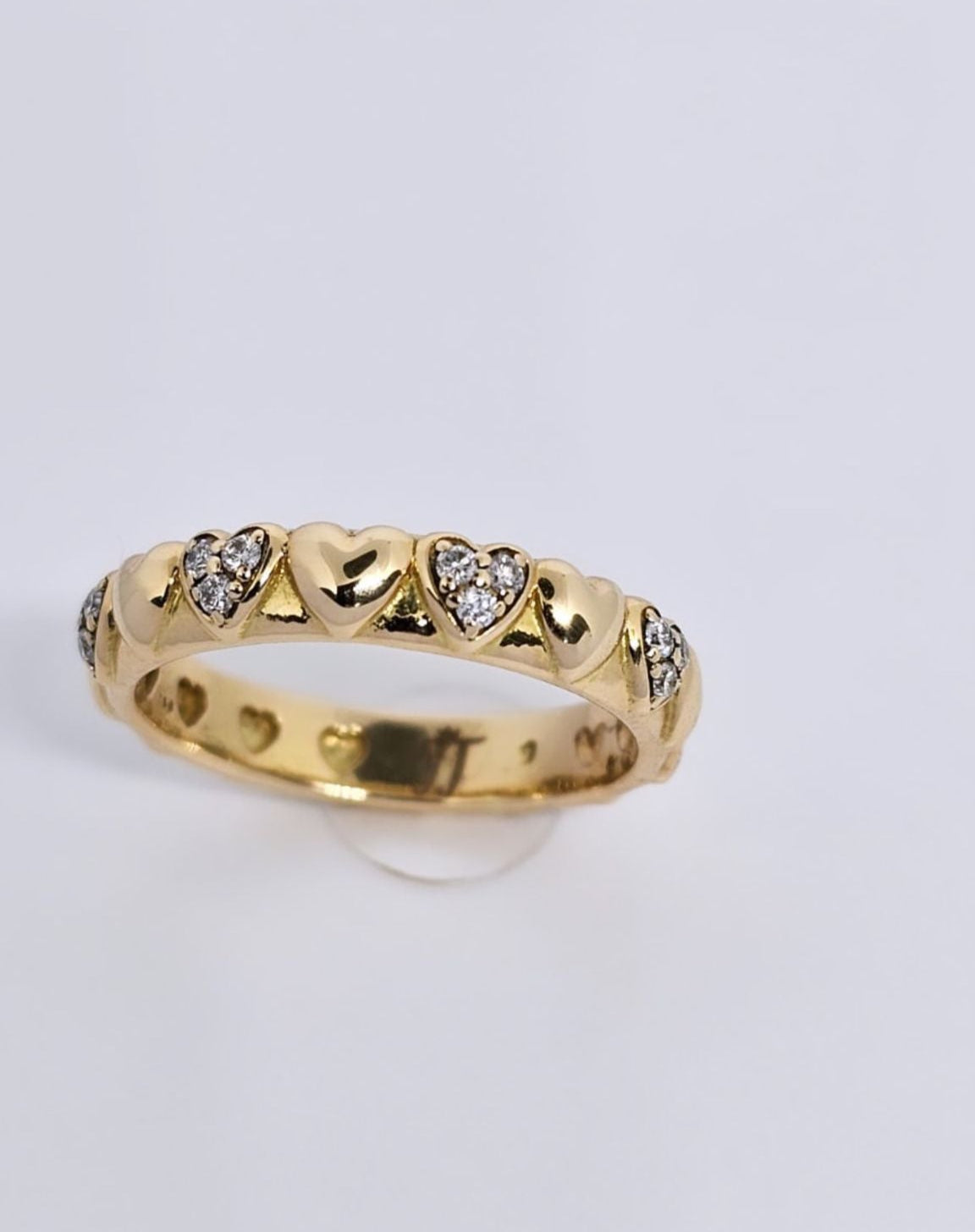 The hearts ring